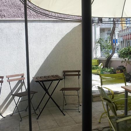 Old House Hostel Burgas Ngoại thất bức ảnh